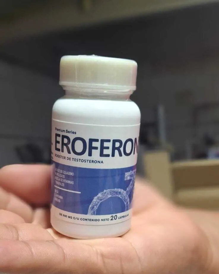 Frasco de Eroferon de 20 cápsulas en la palma de la mano, presentación en frasco y no en caja